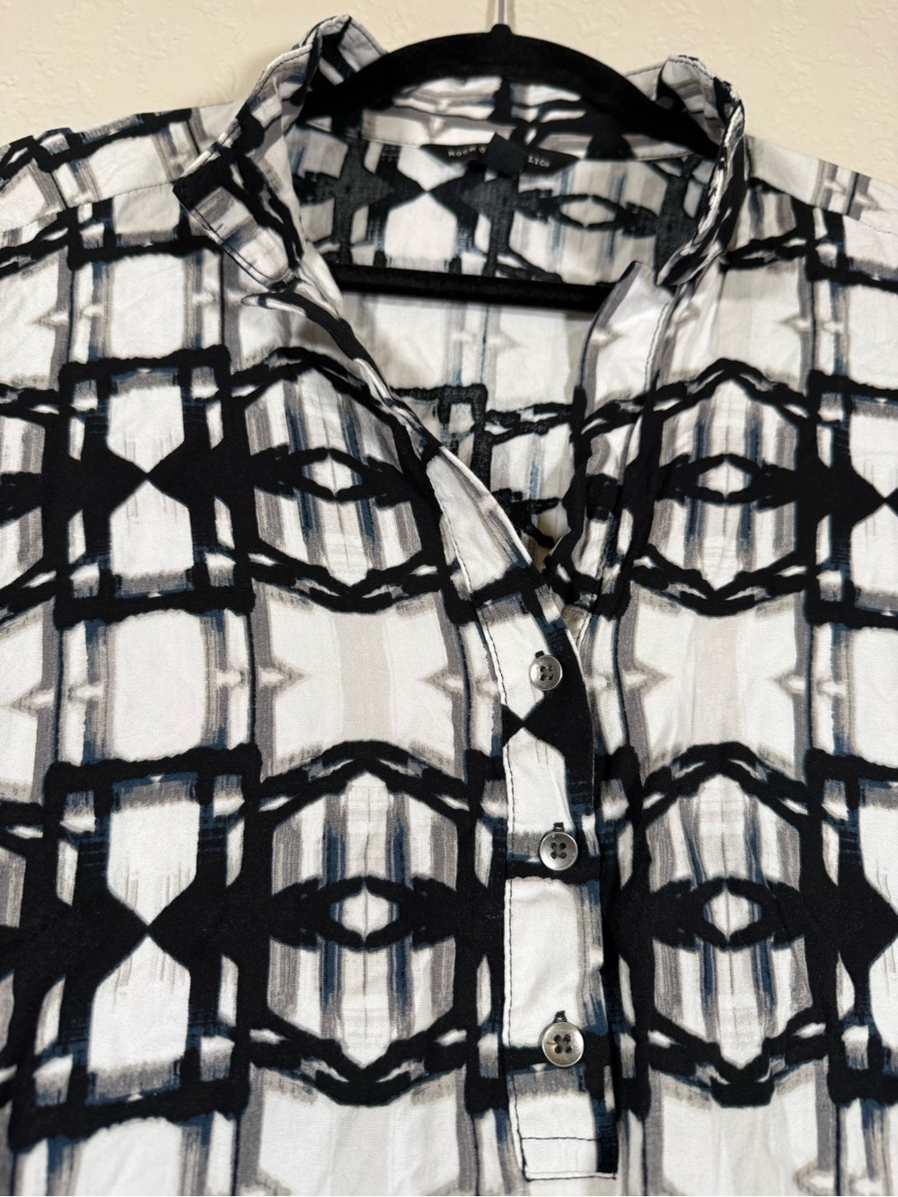 Rock & Republic Women Black White Geometric Patterned Button Front Blouse Medium - Picture 6 of 9